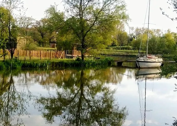 Tom Sawyer Flottante Chalet *